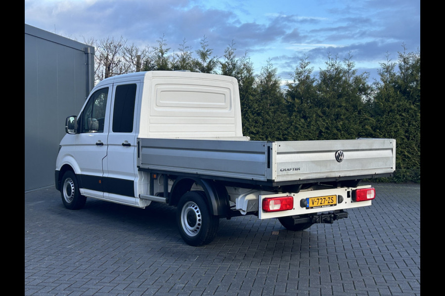 Volkswagen Crafter 2.0 TDI 102 PK / PICK UP / 1e EIG. / TREKHAAK / AIRCO / CRUISE / 2.500 KG AHG / 3-ZITS / APPLE CARPLAY