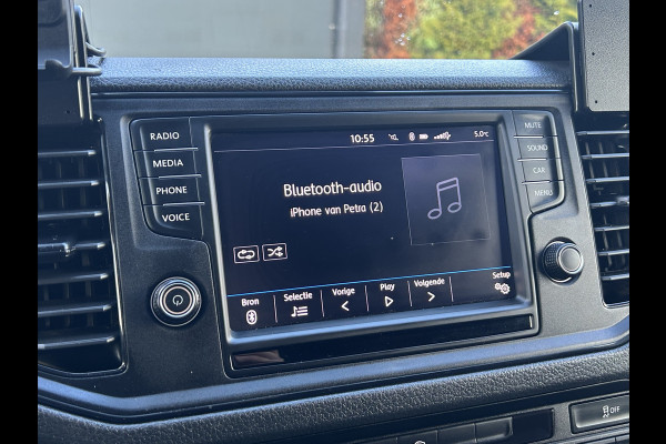 Volkswagen Crafter 2.0 TDI 102 PK / PICK UP / 1e EIG. / TREKHAAK / AIRCO / CRUISE / 2.500 KG AHG / 3-ZITS / APPLE CARPLAY