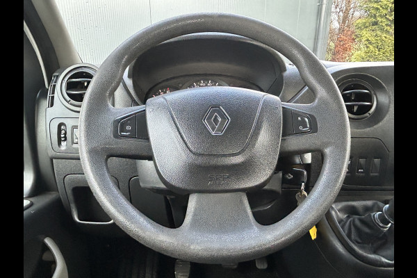 Renault Master T35 2.3 dCi 131 PK / L4H1 / 1e EIG / 5 METER LAADBAK / 3 TONS TREKHAAK / 77.052 KM !! / AIRCO / CRUISE / NAVI / 3-ZITS