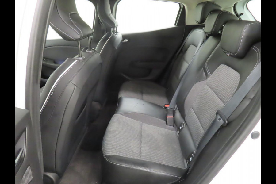 Renault Clio 1.0 TCe Intens Airco ECC Navi Carplay Cruise Control Full LED Virtual Cockpit 16" LM Velgen Half leder APK 06-2026