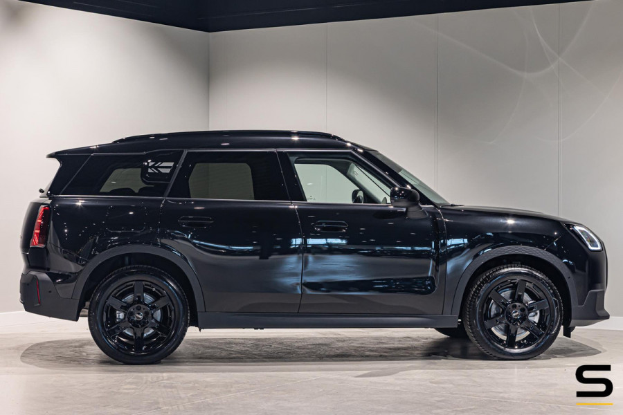 MINI Countryman 1.5 C Favoured M Plus|Pano|HUD|Cam|Leder