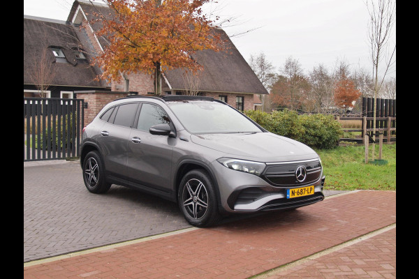Mercedes-Benz EQA 250 Business Solution AMG 67 kWh | Burmester | Panoramadak | 360 Camera | Head-Up Display | Sfeerverlichting |