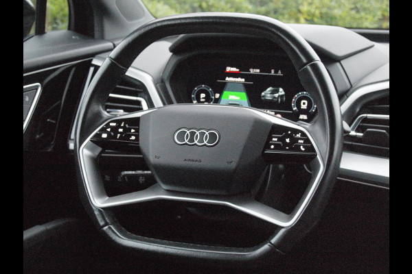 Audi Q4 e-tron 40 Launch edition Advanced 77 kWh | Black Optic | Warmtepomp | Achteruitrijcamera | NL-Auto |