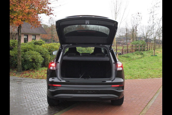 Audi Q4 e-tron 40 Launch edition Advanced 77 kWh | Black Optic | Warmtepomp | Achteruitrijcamera | NL-Auto |