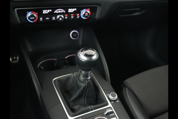 Audi A3 1.0 TFSI Sport S Line Edition | Sportstoelen | Half leder | Full LED | Navigatie | Cruise control | 18'' | Climate control | Bluetooth