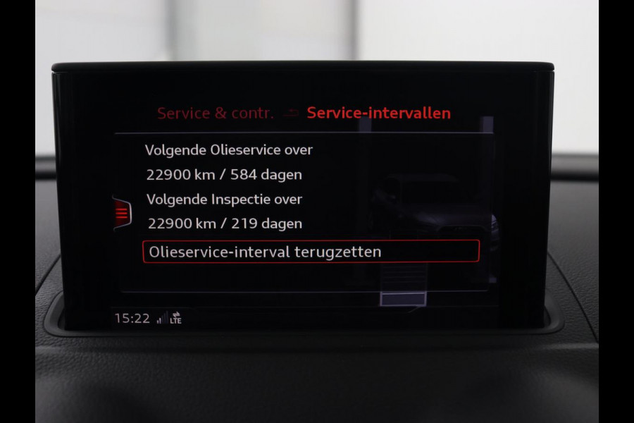 Audi A3 1.0 TFSI Sport S Line Edition | Sportstoelen | Half leder | Full LED | Navigatie | Cruise control | 18'' | Climate control | Bluetooth