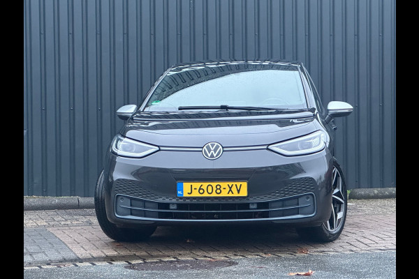 Volkswagen ID.3 First Plus 58 kWh CAMERA / STOELVERW.
