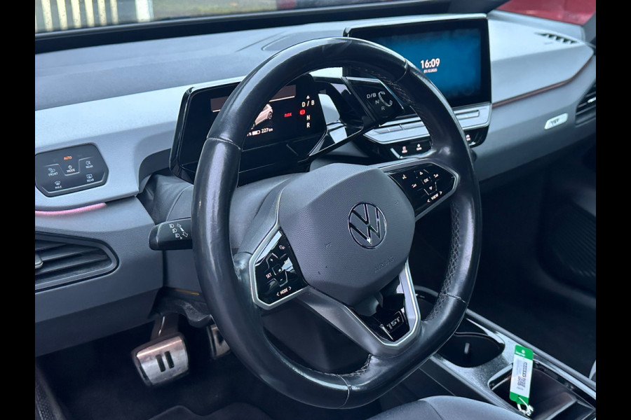 Volkswagen ID.3 First Plus 58 kWh CAMERA / STOELVERW.