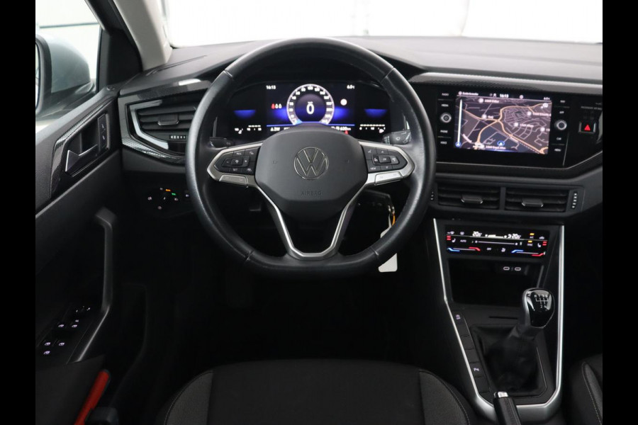 Volkswagen Taigo 1.0 TSI Life Business | Stoelverwarming | Carplay | Navigatie | Full LED | Adaptive cruise | Climate control | Bluetooth | Virtual Cockpit | DAB | Parkeerhulp