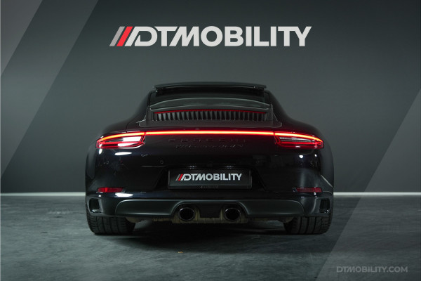 Porsche 911 3.0 Carrera 4 GTS | Chrono | Panoramadak |