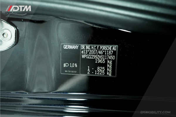 Porsche 911 3.0 Carrera 4 GTS | Chrono | Panoramadak |