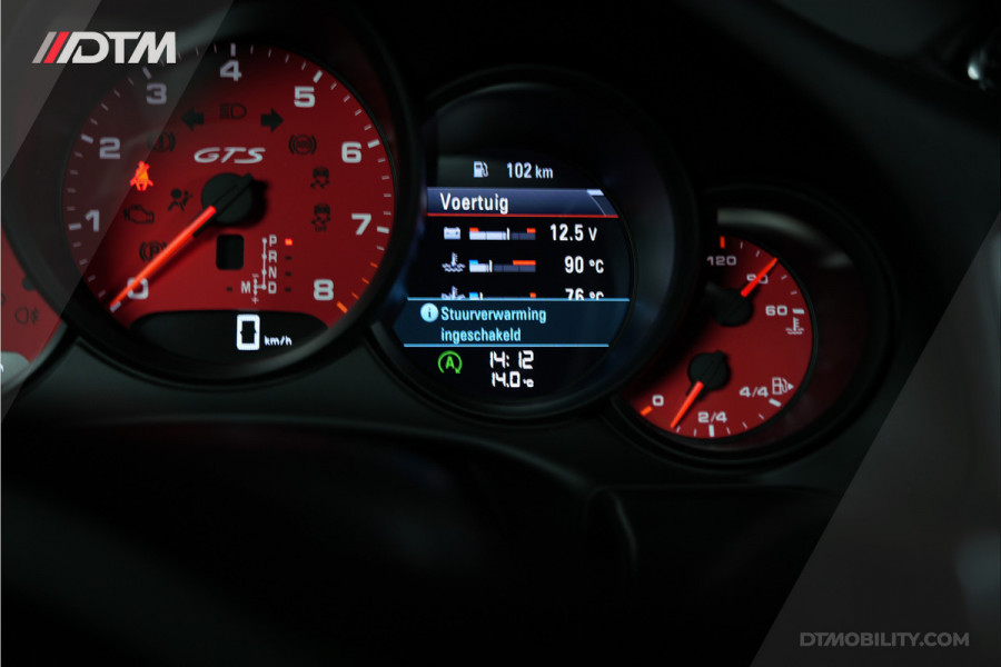 Porsche 911 3.0 Carrera 4 GTS | Chrono | Panoramadak |