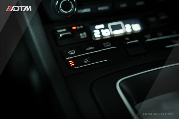 Porsche 911 3.0 Carrera 4 GTS | Chrono | Panoramadak |