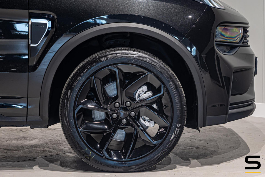 Lynk & Co 01 1.5|NAP|Pano|E-stoel|Cam|Black|FullOption|1eig