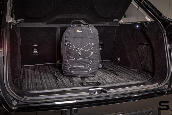 Lynk & Co 01 1.5|NAP|Pano|E-stoel|Cam|Black|FullOption|1eig