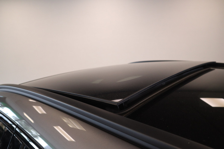 Mercedes-Benz GLA 250 e Business Solution AMG Limited Pano dak LED CC Lane Assist 24 maanden garantie mogelijk (*vraag naar de voorwaarden)