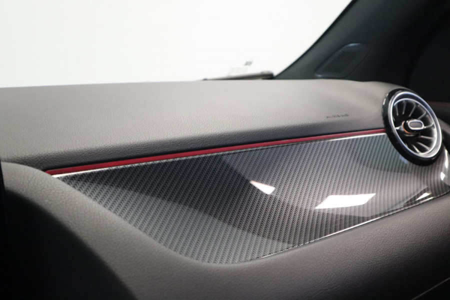 Mercedes-Benz GLA 250 e Business Solution AMG Limited Pano dak LED CC Lane Assist 24 maanden garantie mogelijk (*vraag naar de voorwaarden)