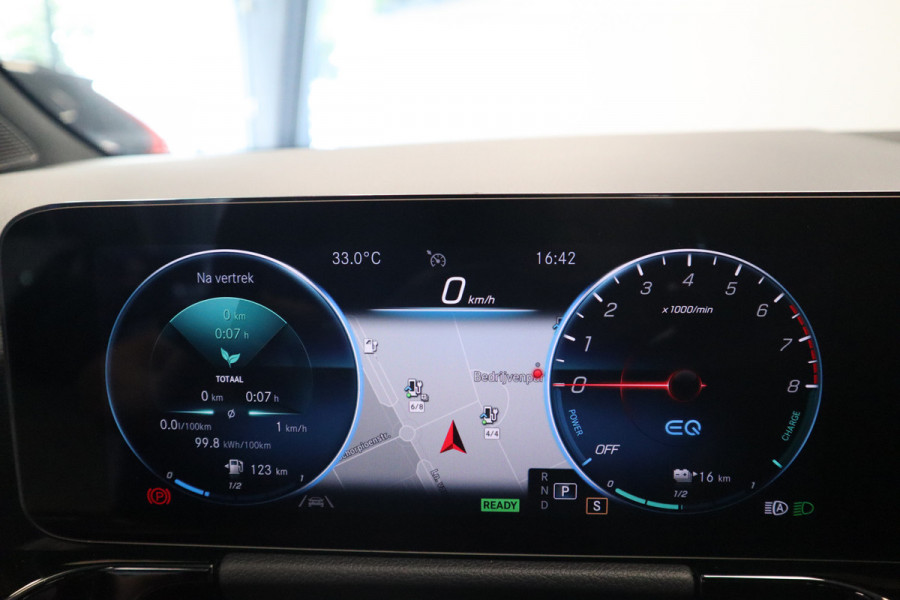 Mercedes-Benz GLA 250 e Business Solution AMG Limited Pano dak LED CC Lane Assist 24 maanden garantie mogelijk (*vraag naar de voorwaarden)