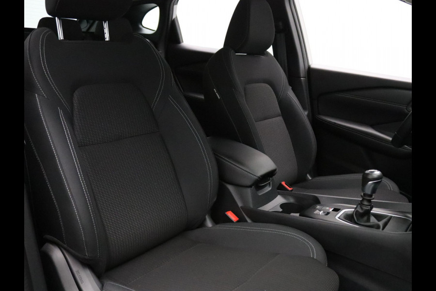 Nissan QASHQAI 140pk MHEV Business Access Camera | Adapt. Cruise | Carplay | Parkeersens. v+a