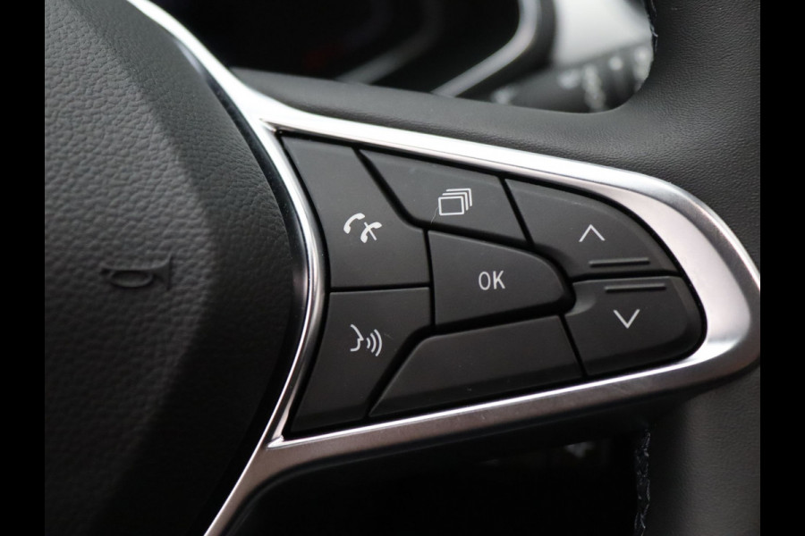 Renault Captur 100pk TCe Intens Cruise | Climate | Carplay | Navi | Parkeersens. achter