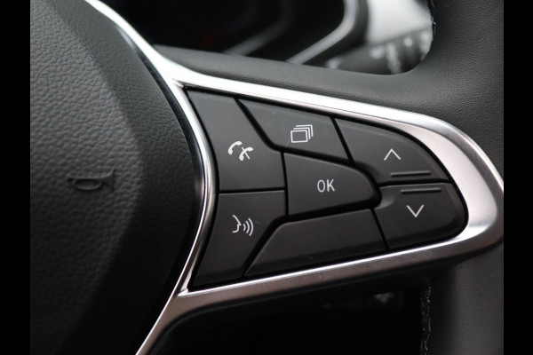 Renault Captur 100pk TCe Intens Cruise | Climate | Carplay | Navi | Parkeersens. achter