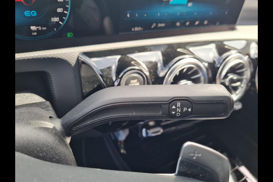 Mercedes-Benz A-Klasse 250 e Premium  | widescreen | 19"AMG velgen | sfeerverlichting | blind-spot | trekhaak |