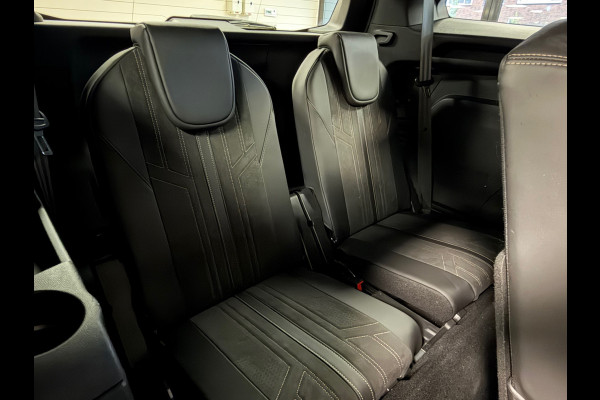 Peugeot 5008 1.2 PureTech GT 7 PERS. NAVIGATIE CAMERA APPLE CARPLAY PDC KEYLESS-GO LANE-ASSIST USB