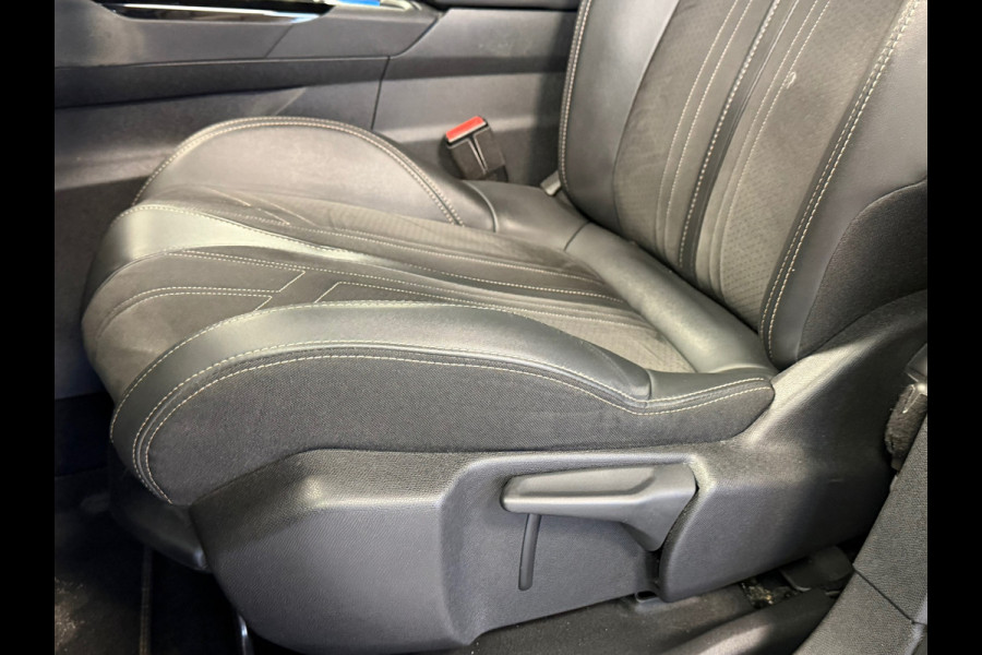 Peugeot 5008 1.2 PureTech GT 7 PERS. NAVIGATIE CAMERA APPLE CARPLAY PDC KEYLESS-GO LANE-ASSIST USB