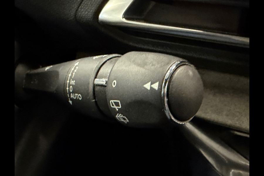 Peugeot 5008 1.2 PureTech GT 7 PERS. NAVIGATIE CAMERA APPLE CARPLAY PDC KEYLESS-GO LANE-ASSIST USB