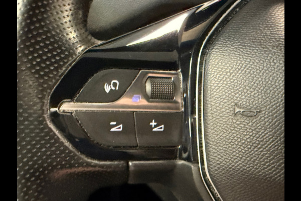Peugeot 5008 1.2 PureTech GT 7 PERS. NAVIGATIE CAMERA APPLE CARPLAY PDC KEYLESS-GO LANE-ASSIST USB