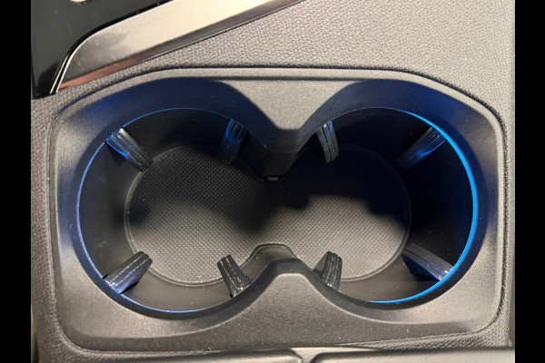 Peugeot 5008 1.2 PureTech GT 7 PERS. NAVIGATIE CAMERA APPLE CARPLAY PDC KEYLESS-GO LANE-ASSIST USB