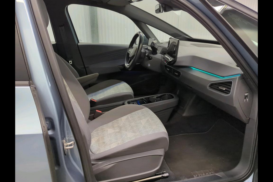 Volkswagen ID.3 Pro 58 kWh Airco ECC Navi Carplay PDC VA+ Camera Full LED Adaptive Cruise Control 18" LM Velgen Stoel/Stuurwielverwarming