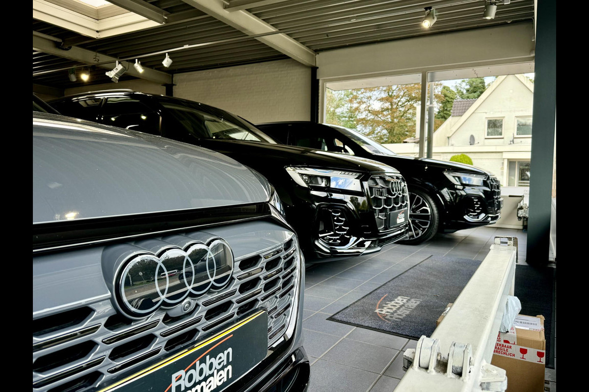 Audi Q7 55 TFSI e Q S RS Zetels|PANO|HuD|Alcantara|22 inch