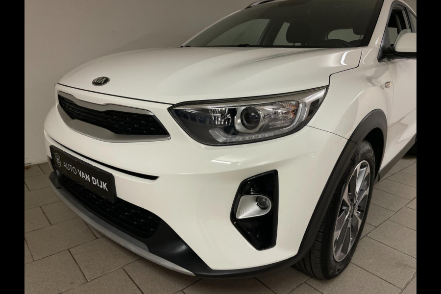 Kia Stonic 1.0 T-GDi DynamicLine AIRCO NAVI CRUISE TREKHAAK VELGEN BLUETOOTH MULTI STUUR ZEER NETTE AUTO