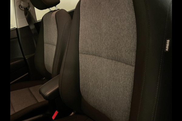 Kia Stonic 1.0 T-GDi DynamicLine AIRCO NAVI CRUISE TREKHAAK VELGEN BLUETOOTH MULTI STUUR ZEER NETTE AUTO