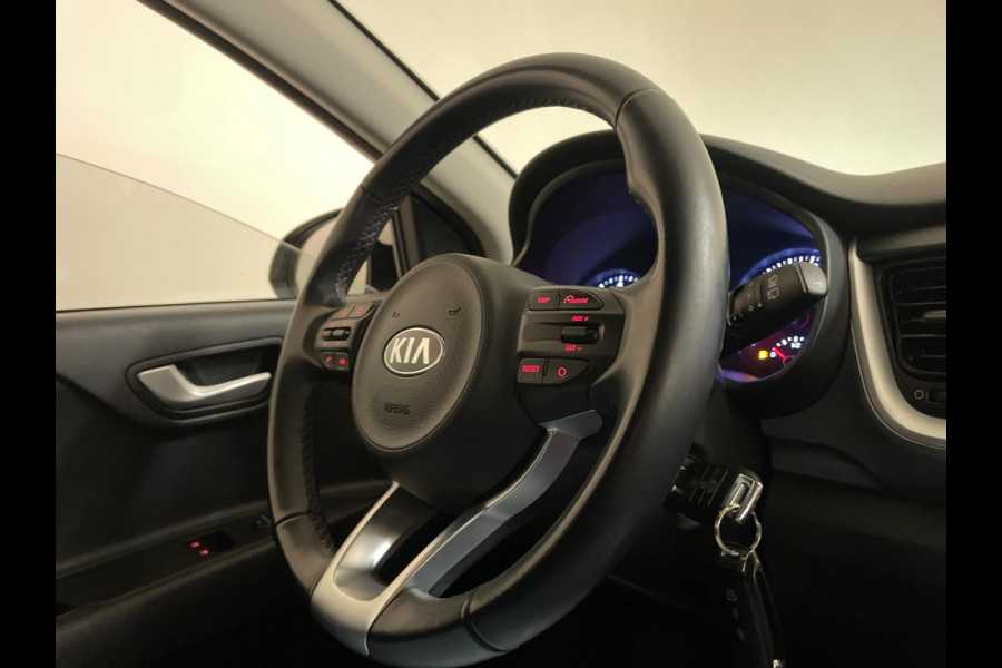 Kia Stonic 1.0 T-GDi DynamicLine AIRCO NAVI CRUISE TREKHAAK VELGEN BLUETOOTH MULTI STUUR ZEER NETTE AUTO