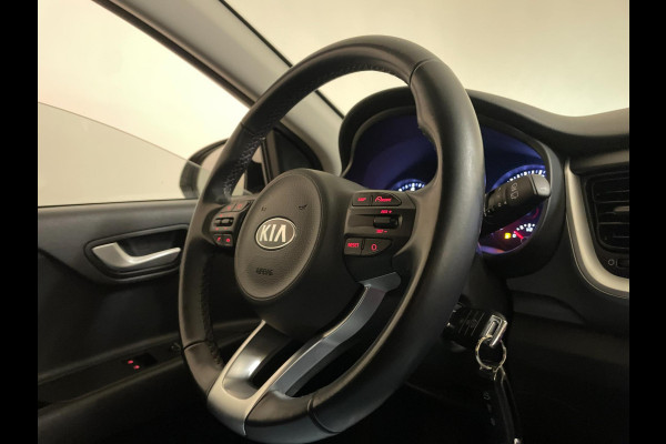 Kia Stonic 1.0 T-GDi DynamicLine AIRCO NAVI CRUISE TREKHAAK VELGEN BLUETOOTH MULTI STUUR ZEER NETTE AUTO