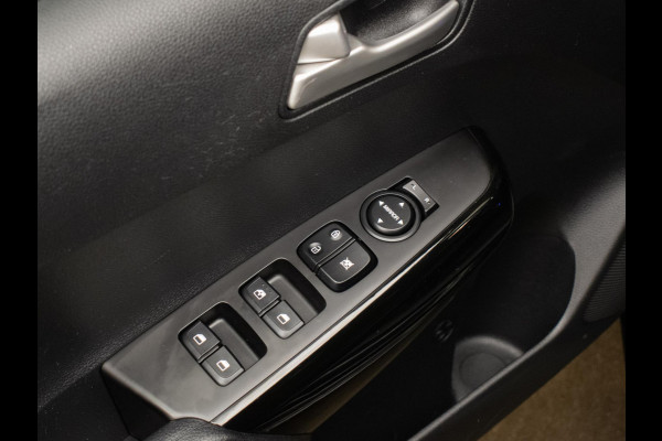 Kia Picanto 1.0 MPi DynamicPlusLine Sport (APPLE CARPLAY,NAVI,CAMERA,PDC,SPORTSTOELEN,LM VELGEN,NIEUWE APK,NETTESTAAT)