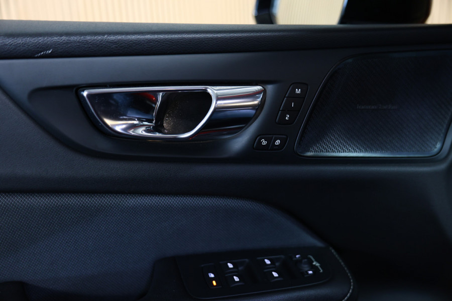 Volvo S60 2.0 T5 Intro Edition R-Design AUT avm 250pk PANO HUD H/K ACC CARPLAY DAB LEER '20