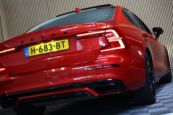 Volvo S60 2.0 T5 Intro Edition R-Design AUT avm 250pk PANO HUD H/K ACC CARPLAY DAB LEER '20