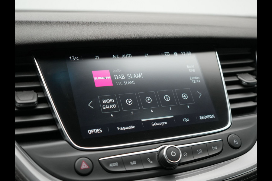 Opel Grandland 1.6 Turbo Ultimate Plug In Hybrid 225pk Dealer O.H PHEV | Lederen Sportstoelen Memory & Ventilatie | Adaptive Cruise | Apple Carplay | Stoelen & Stuur Verwarmd | Blis | Keyless | LED | Navigatie | 19"LM | DAB |