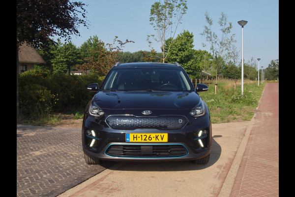 Kia e-Niro ExecutiveLine 64 kWh | Camera | Apple Carplay | Cruise Control | JBL | Leer |