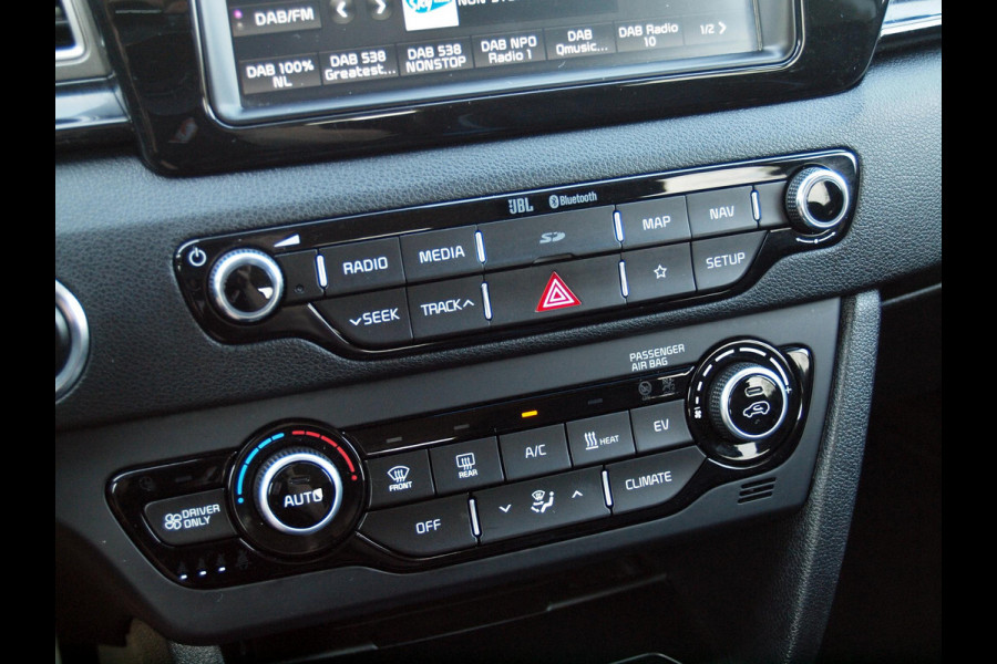 Kia e-Niro ExecutiveLine 64 kWh | Camera | Apple Carplay | Cruise Control | JBL | Leer |