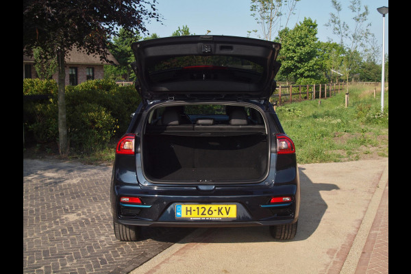 Kia e-Niro ExecutiveLine 64 kWh | Camera | Apple Carplay | Cruise Control | JBL | Leer |