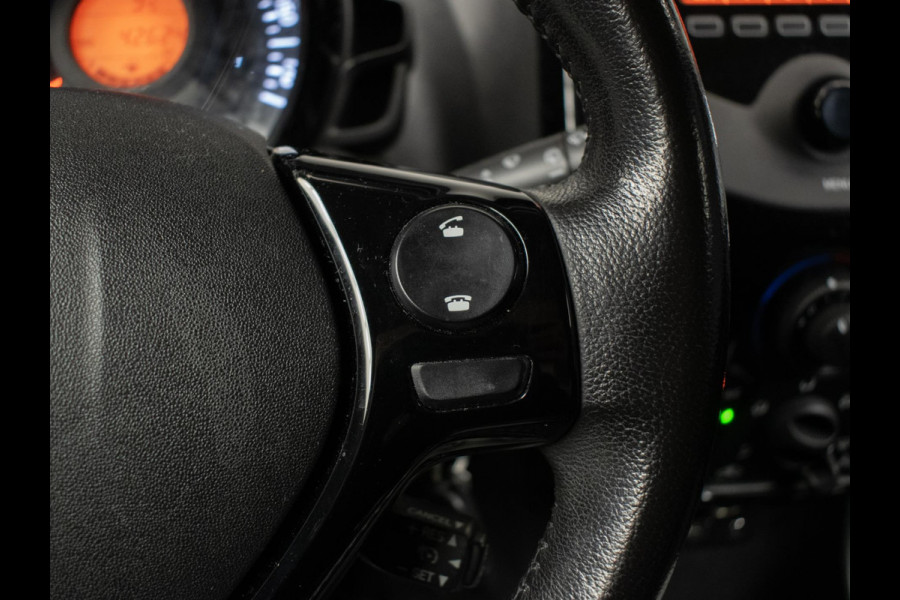 Citroën C1 1.0 VTi Feel 40.000 KM (AIRCO,CRUISE,SPORTSTOELEN,GETINT,NIEUWE APK,NETTESTAAT)