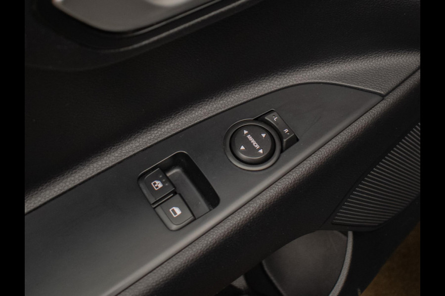 Kia Rio 1.0 TGDI ComfortPlusLine Navigator Sport (NAVI,CRUISE,CAMERA,LED,DAB,ELEKTRISCH PAKKET,SPORTSTOELEN,LM VELGEN,NETTE STAAT)