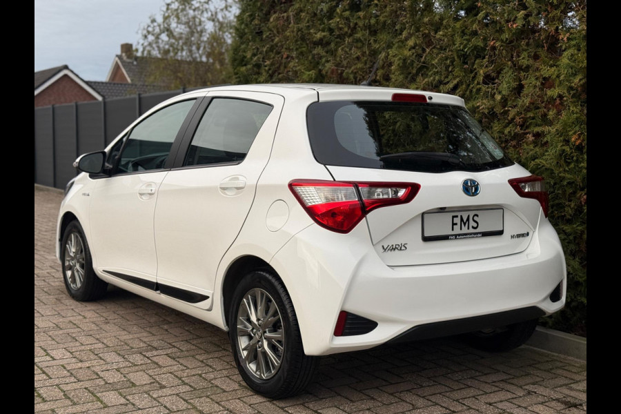 Toyota Yaris 1.5 Hybrid Dynamic Camera CarPlay