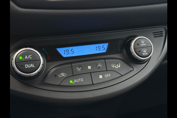 Toyota Yaris 1.5 Hybrid Dynamic Camera CarPlay