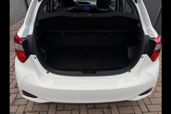 Toyota Yaris 1.5 Hybrid Dynamic Camera CarPlay