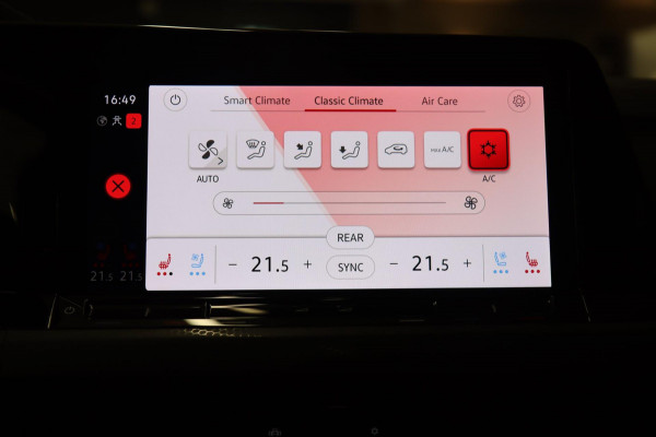 Volkswagen Golf 2.0 TSI GTI CLUBSPORT 45 JAHRE /PANO/AKRA/IQ-LIGHT/NURBURGRING//VOLL